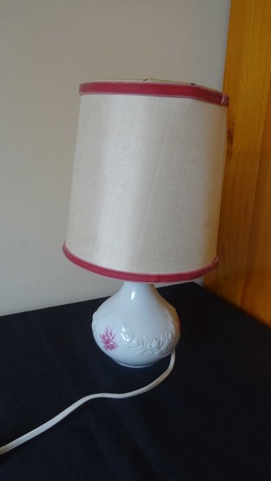Стара уникална порцеланова настолна лампа west germany.