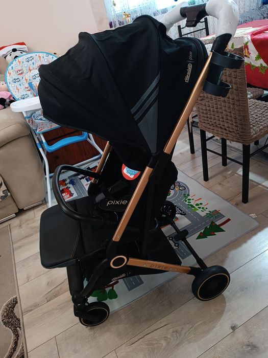 Продавам Лятна количка Чиполино PIXIE