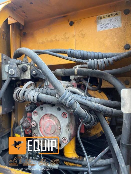 Экскаватор Hyundai R140W-7A