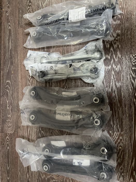 Продам комплект подвески