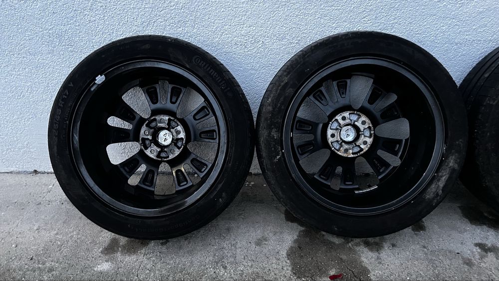 Jante aliaj Hyundai 5x113,4 R17 cu anvelope vara 225/45 R17