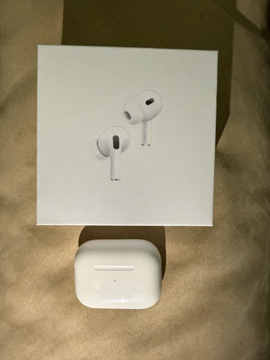 Продаются наушникт Air Pods Pro (дубликат)