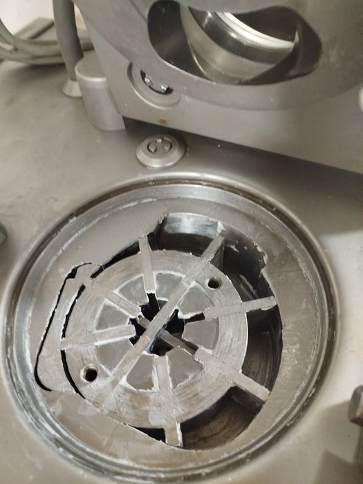 Колбасное оборудование шприц handtmann vf 50 без перекрутчика