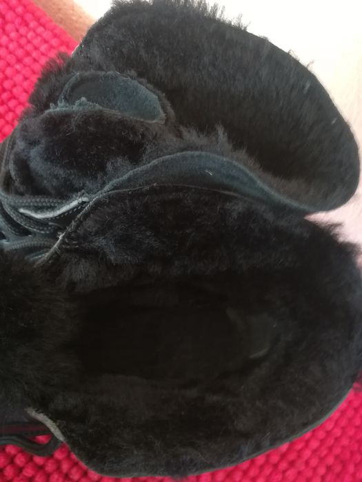 Ghete piele dama nr 37 blana Pesto