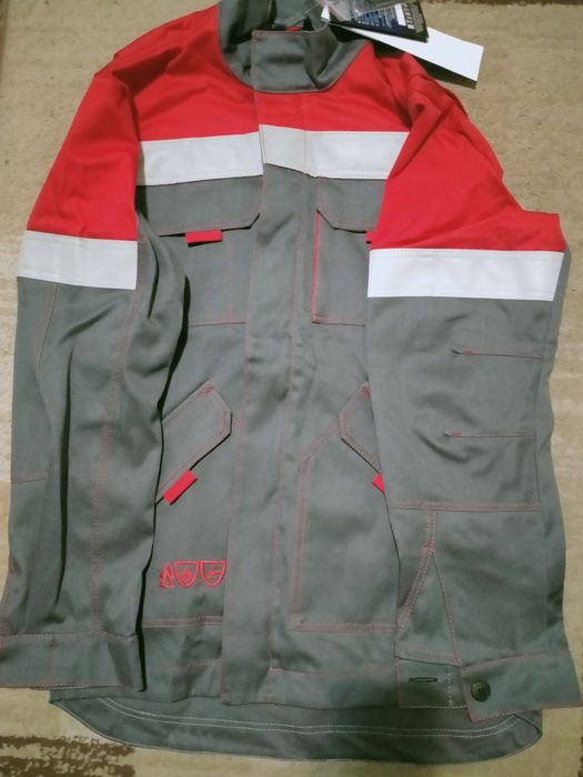 Спецодежда.Рабочий костюм.