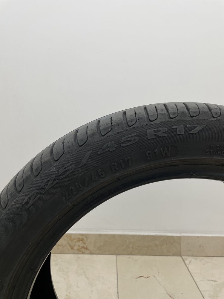 Anvelope Pirelli 225/45 R17 + Cadou