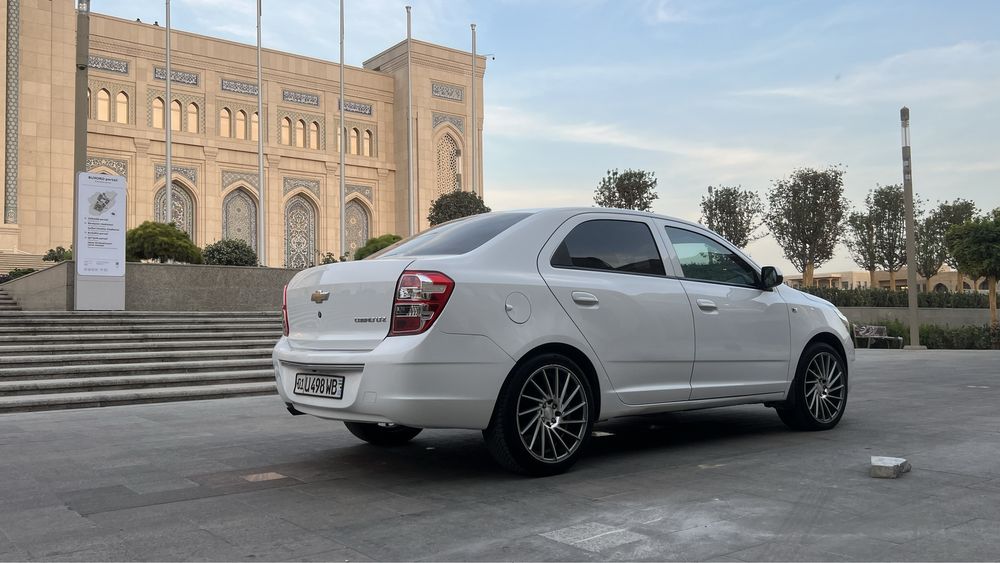 Срочно сотиладти кобальт 2020 йил 4 позиция