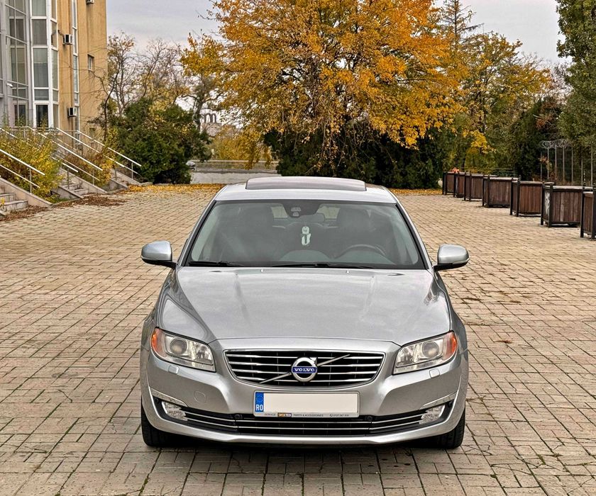Volvo S80 2.0diesel V5 163cp Automat 2014 Full Piele Trapa Xenon Navy