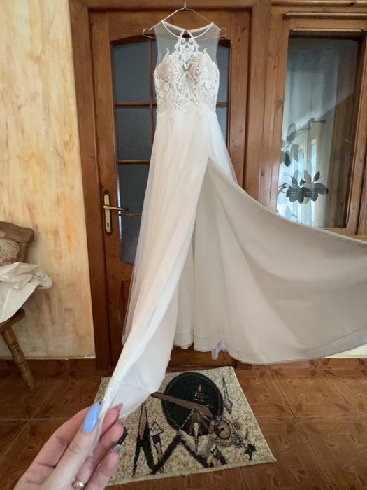 Vând rochie de mireasă superbă