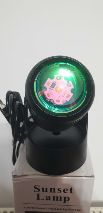 Lampa de veghe / lumina ambientala / proiector