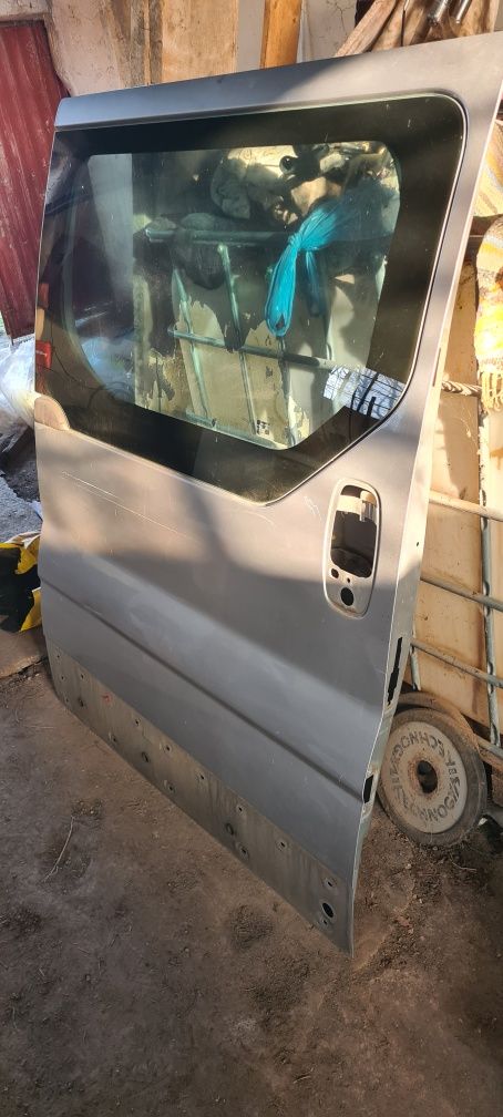 Usa culisanta laterala dreapta Opel vivaro