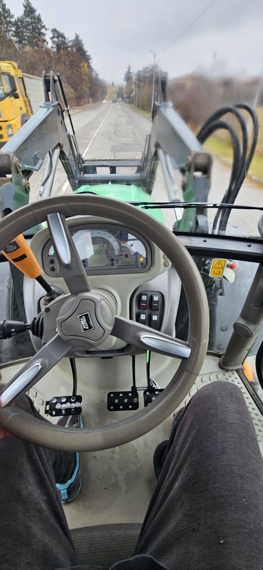 Трактор Deutz Fahr