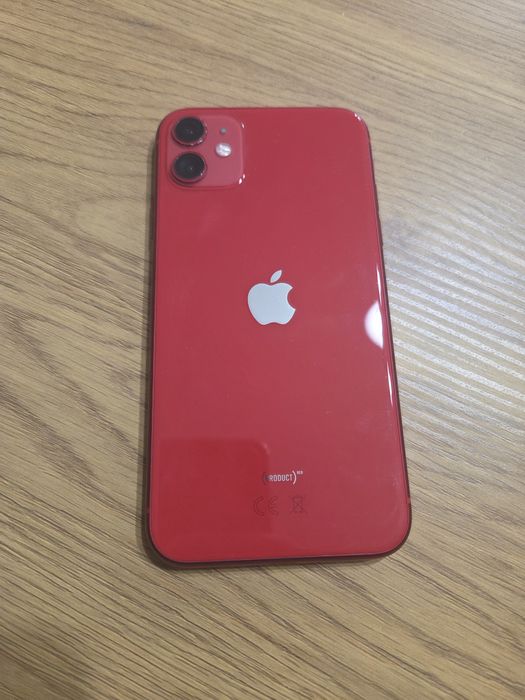 Iphone 11, 64Gb rosu