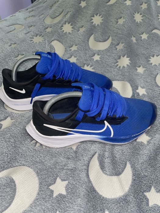 Nike air zoom.