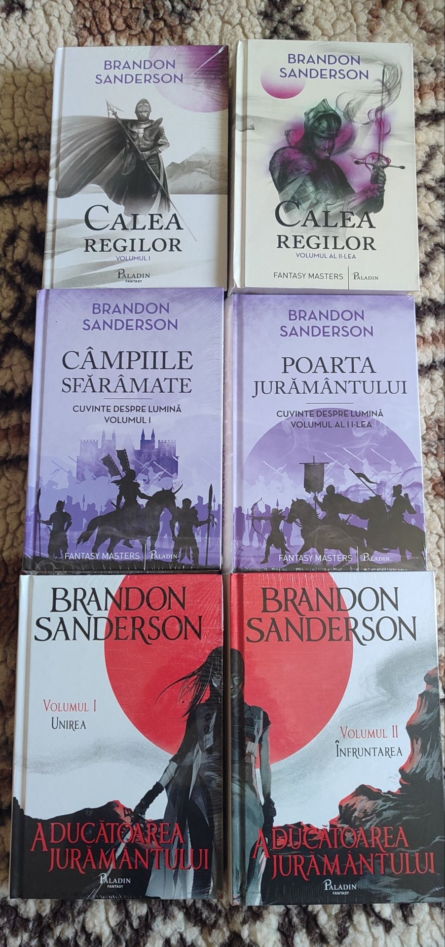 Serie 6 volume noi Arhiva luminii de furtuna de Brandon Sanderson