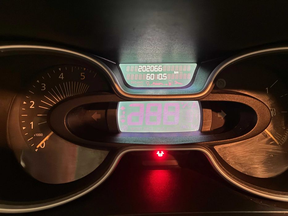 Renault Trafic 9 Locuri 145 CP 2016 varianta lunga (L2) 12.800€ + TVA