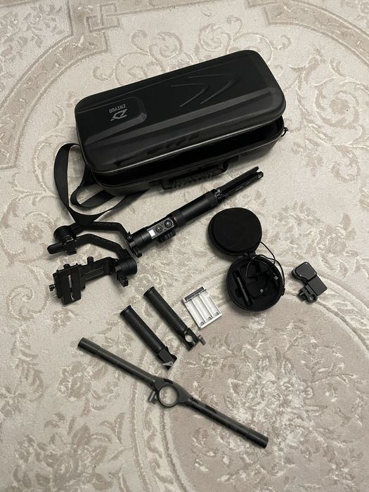 Продам. Zhiyun crane 2 стабилизатор