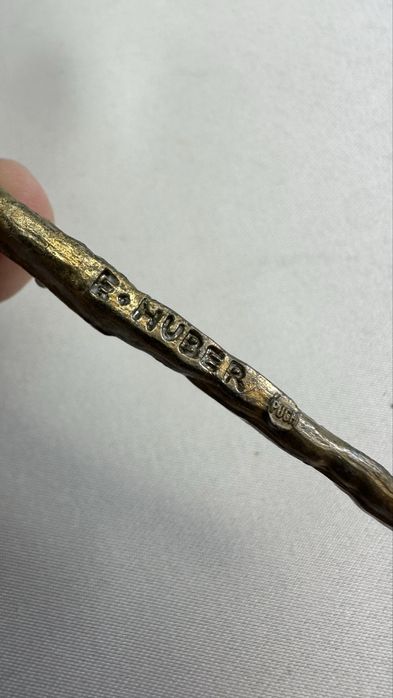 Deosebit si vechi crucifix din bronz Isus pe cruce stilizat E Huber