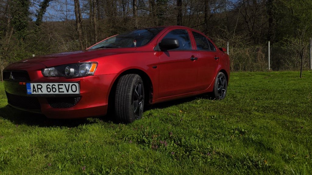 Mitsubishi lancer