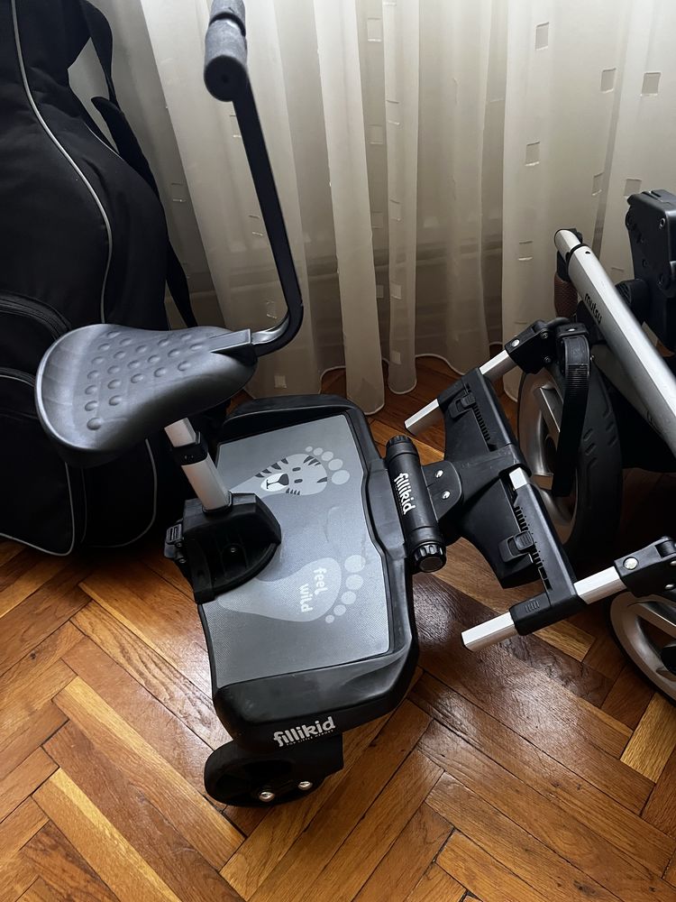 Carucior Mutsy Icon + scoica Cybex Cloud Z i-size