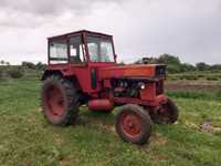 Tractor U650   .