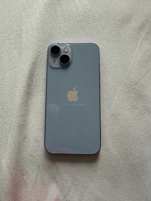 Продавам iPhone 14