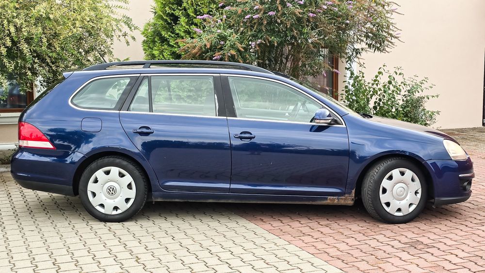 Vand Golf 5 V 2007