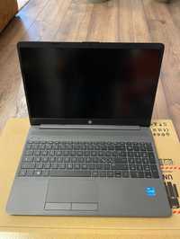Laptop HP 250 G8 Intel i3 4.1 GHZ Generația 11th 16GB RAM Bluetooth