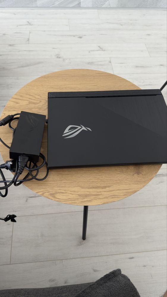 Laptop Gaming ASUS ROG Strix G17 – i7, GTX 1660 Ti, SSD 512GB