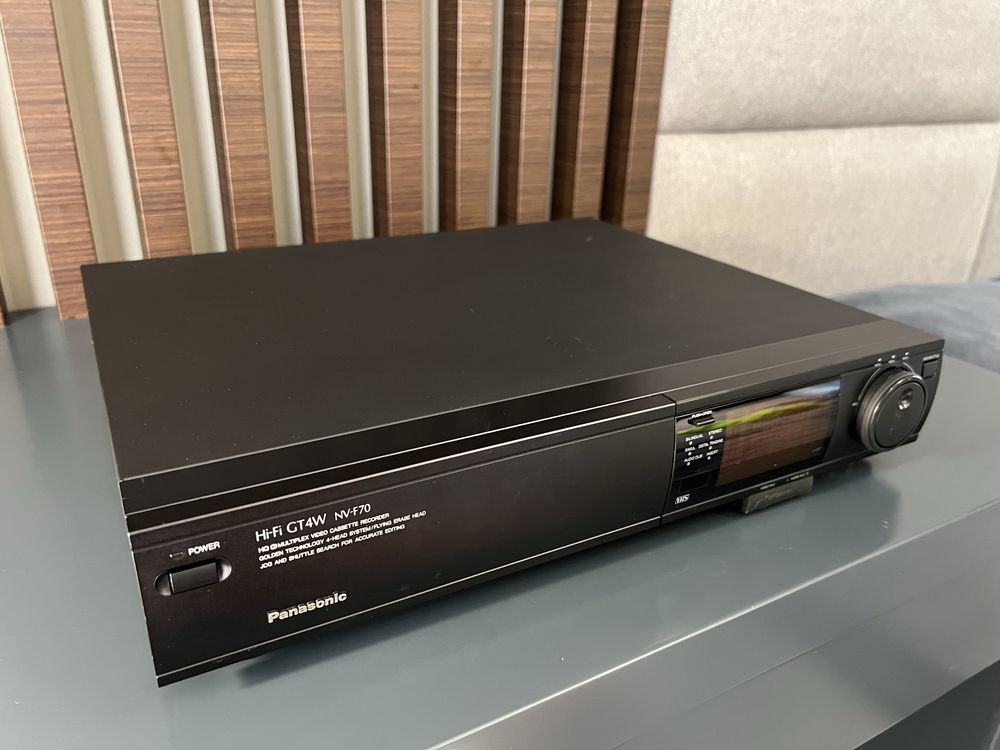Panasonic NV-F70