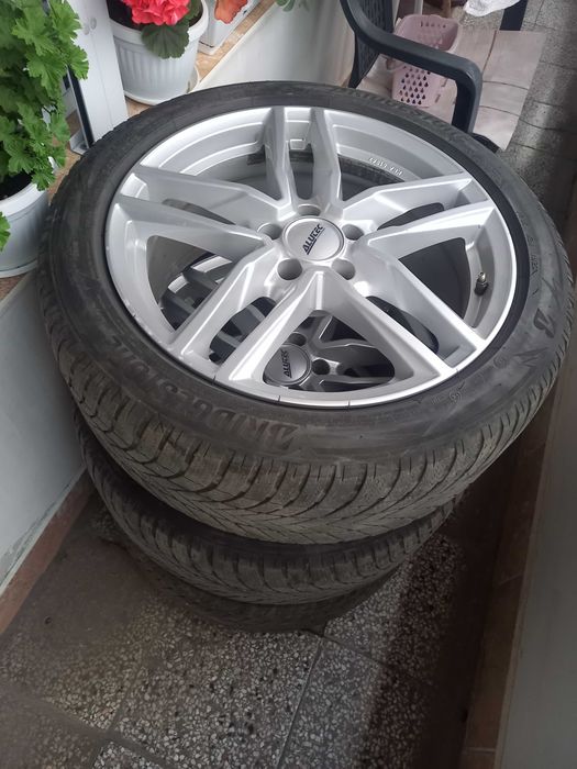 Продавам джанти оригинални 18ки за Ауди!!!