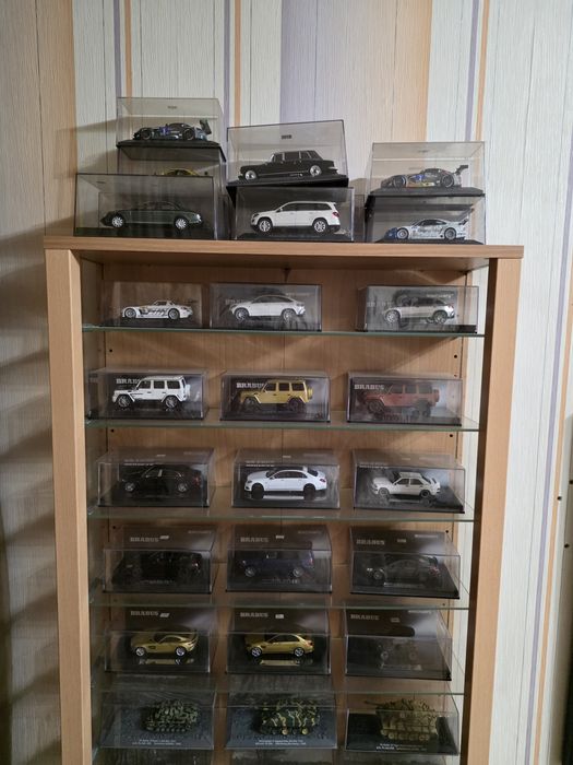 Mercedes 1:43 чисто нови в кутии