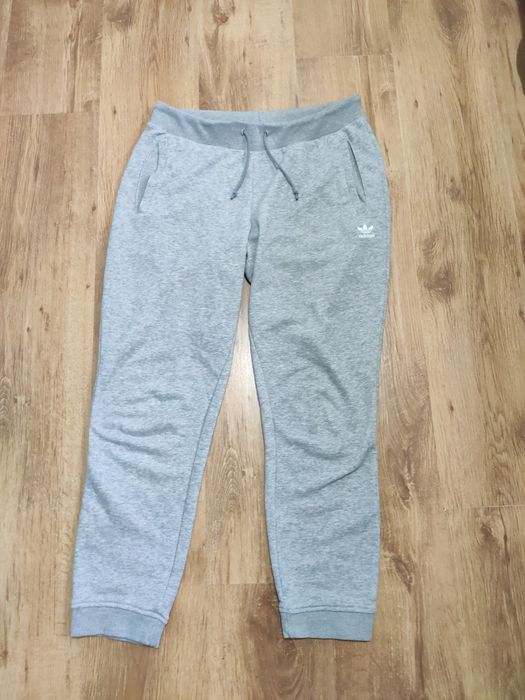 Pantaloni dama Adidas Originals mărimea M
