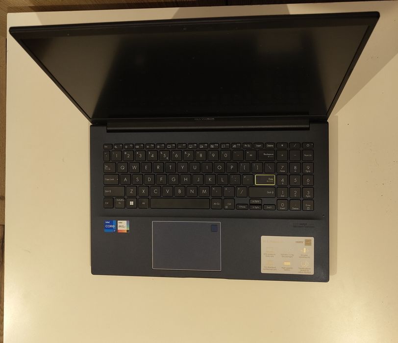 Laptop ASUS VivoBook X513EA • i7-1165G7 • 20GB RAM • 512GB SSD