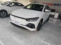 BYD E2 restling 401 km 2024