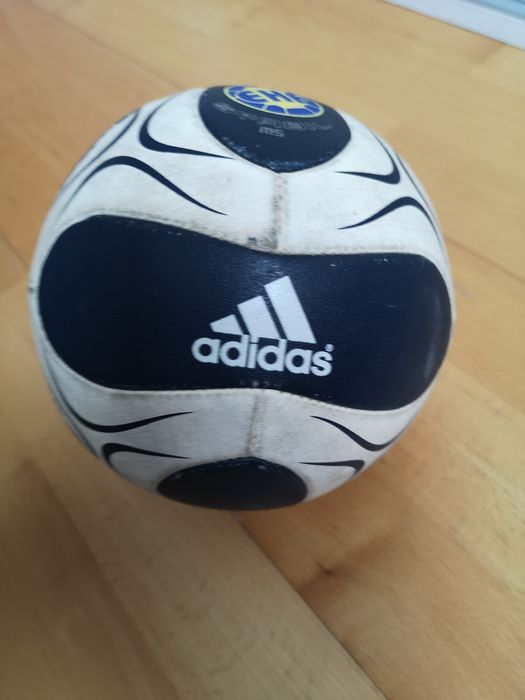 Minge profesionala Adidas size 1 ehf handball handbal