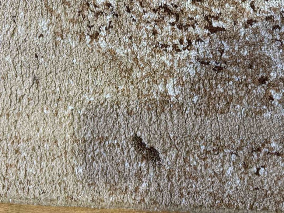 Продавам килим 193см/320см . Производител Сливен