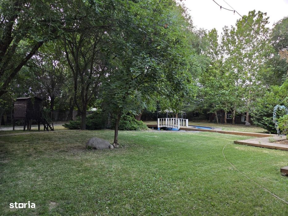 Teren casa, curte spectaculoasa 4500mp, piscina, curent, apa, gaze