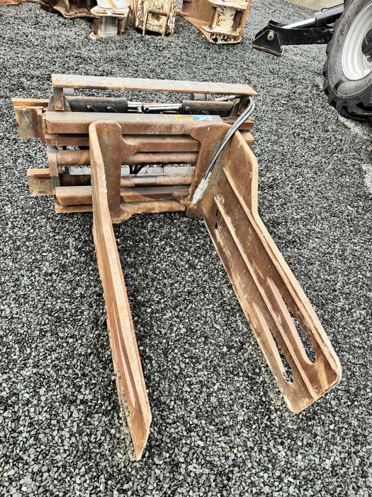 Clemă hidraulică KAUP pentru baloturi Manitou MT MLT