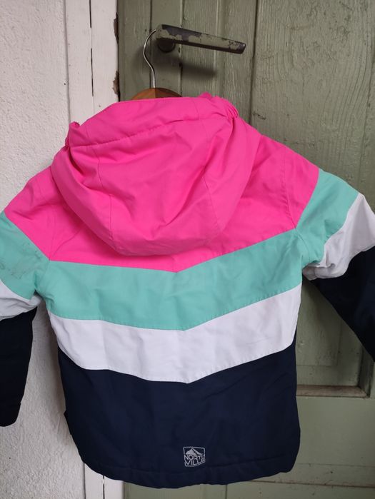 Зимни космонавтчета и якета