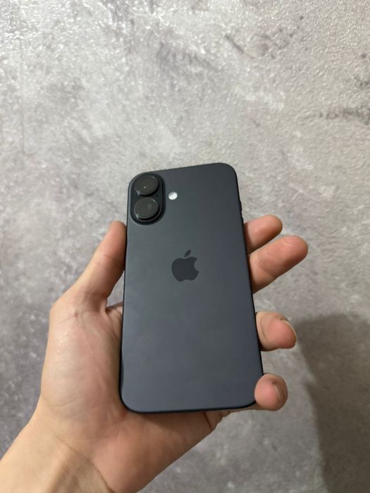 Продам срочно Iphone 16 128gb