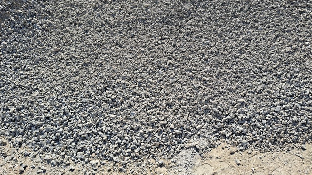 Транспорт и доставка на инертни материали