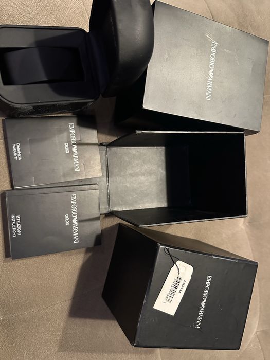 оригинална кутия за часовник Армани