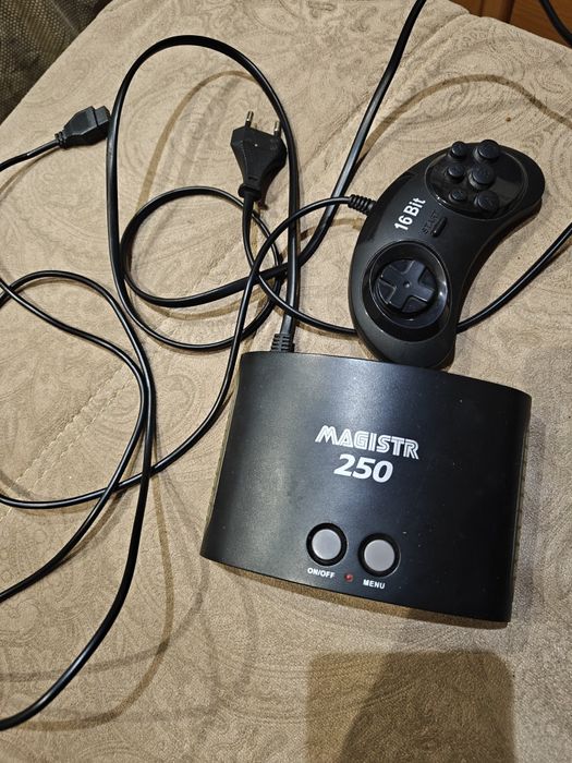 Продам игровую приставку