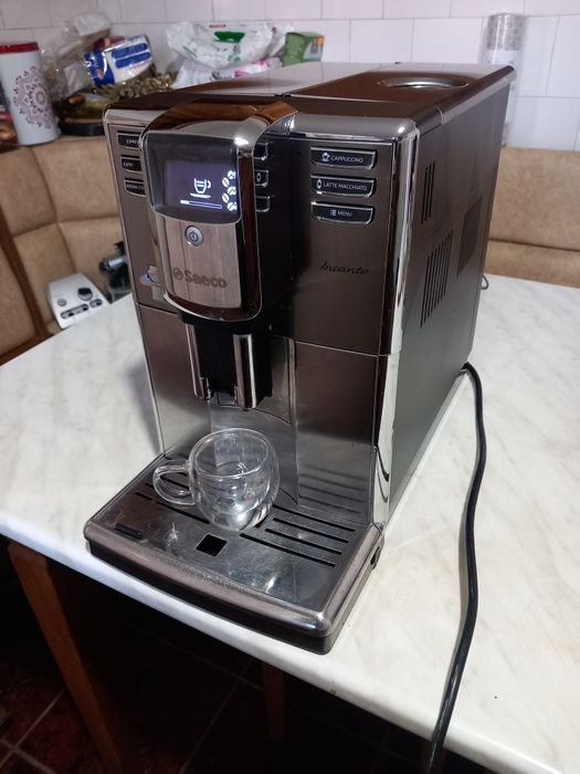Vand espressor, aparat de cafea Saeco Incanto