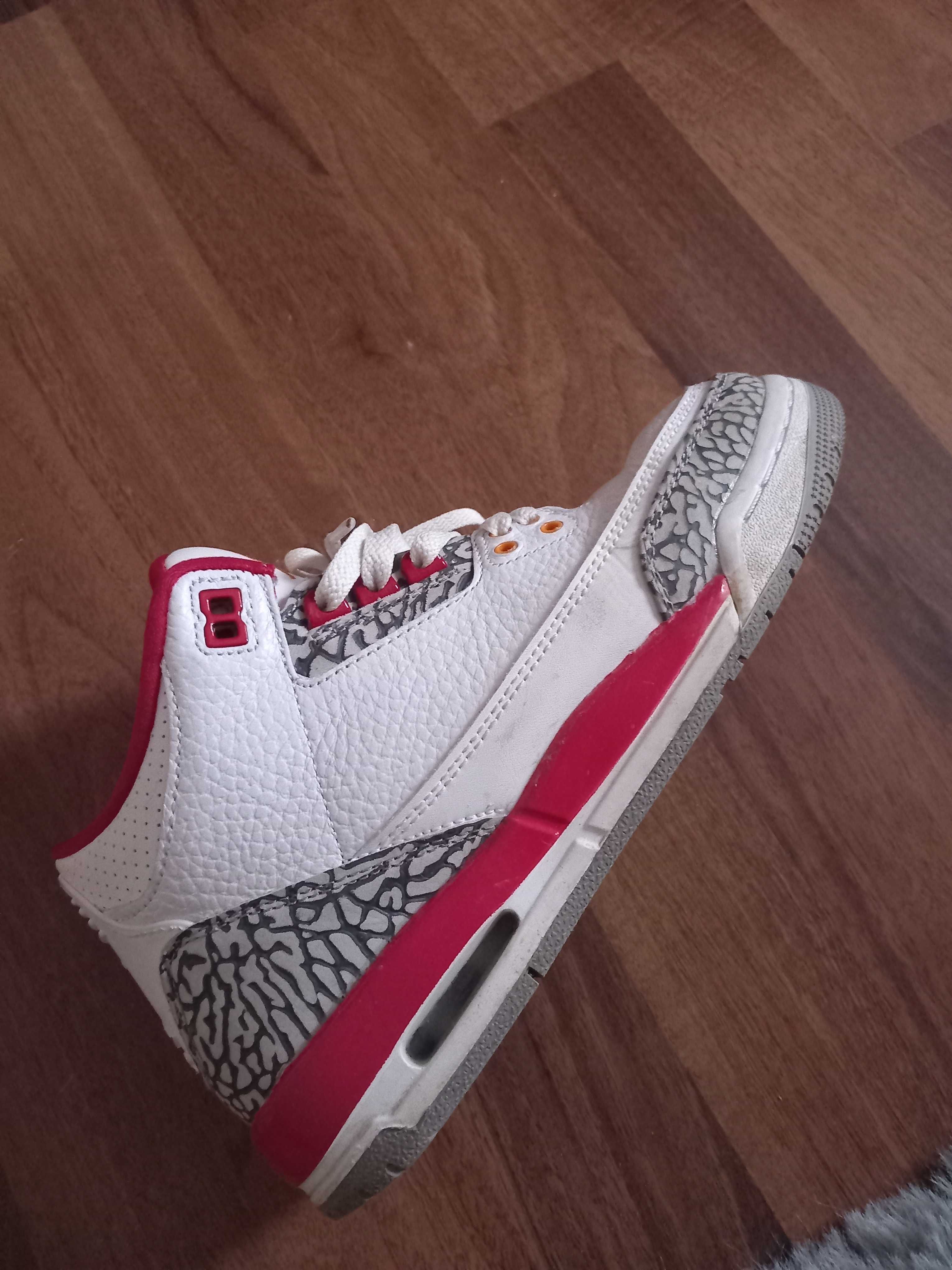 Jordan 3 cardinal red