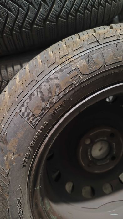 Гуми с джанти Opel Corsa