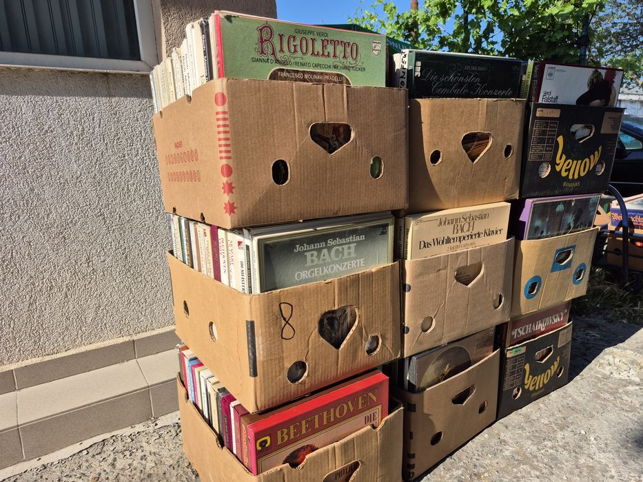 Vann Lot 7500lp Discuri Vinil cu muzică clasică mixta 

Compozitori: