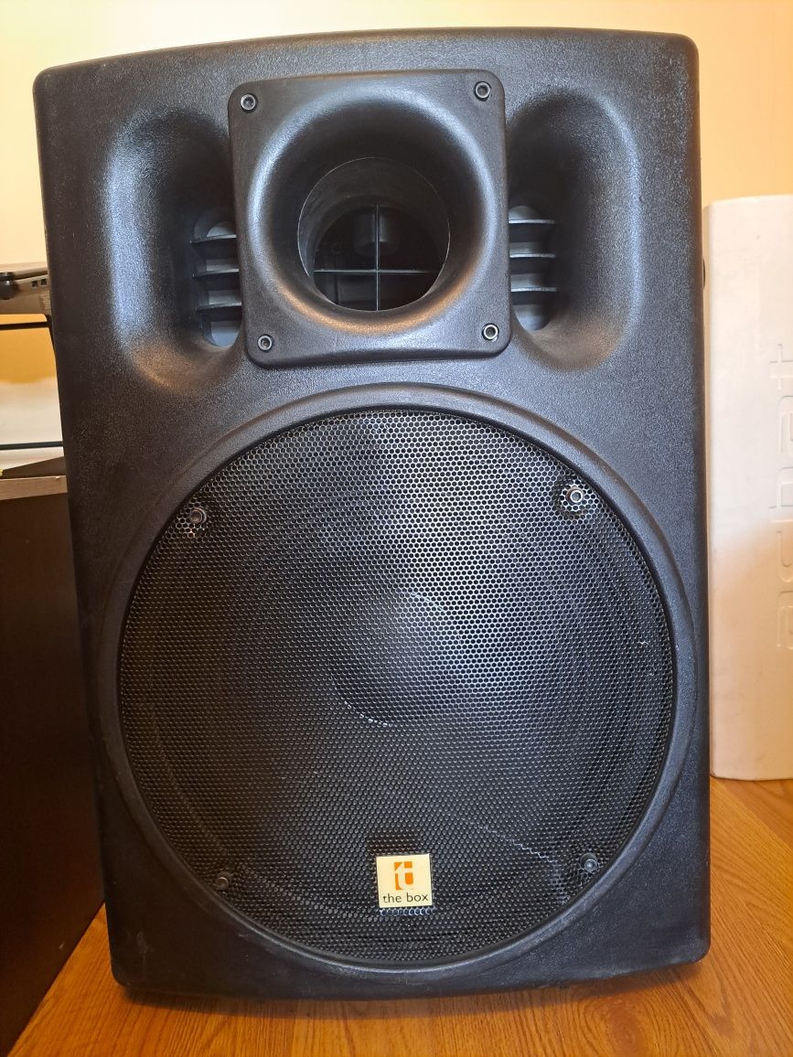 Vand 2 bucati subwoofer The Box 15 inch