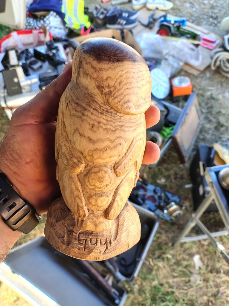 Obiect de artă semnat ,sculptura in lemn
